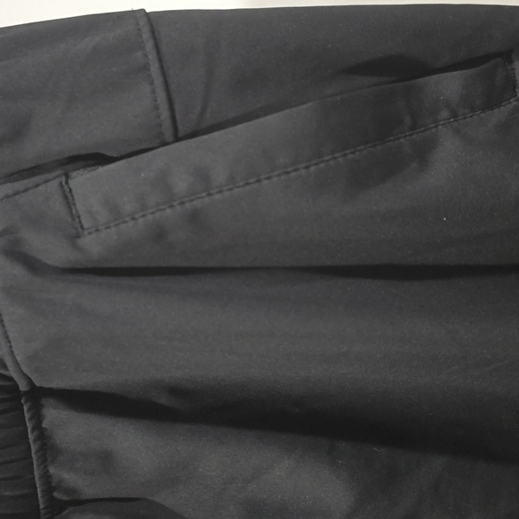 EUC Men's Dri-fit Material Joggers - Picture 5 of 7